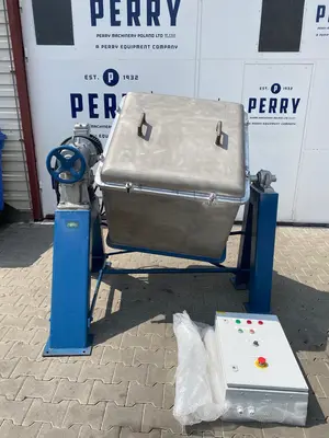 Used _UNKNOWN_ 560 Litre Tumble Mixers PL | Perry Equipment #1285524