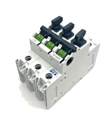 Used Eaton Bussmann Fusible Disconnect 3-Pole, Open-Type Switch Circuit Breakers Michigan US | Maverick Industrial Sales #1389818