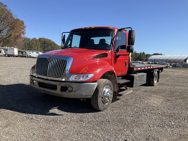 Used 2004 INTERNATIONAL 4300 SERIES Tow trucks Michigan US | Miedema Asset Management Group #1579112