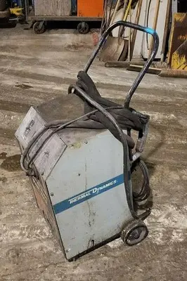 USED 1996 THERMAL DYNAMICS PAK5XR