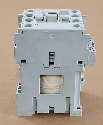 NEW Allen-Bradley 100-C09DJ01