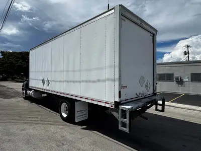 Used 2023 INTERNATIONAL MV607 Box trucks Florida US | Truck and Van Outlet #1509128