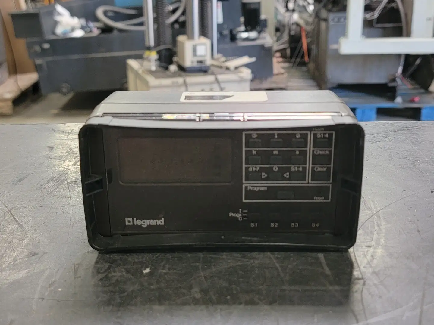 NEW LEGRAND 49665