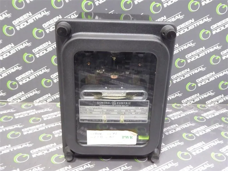 General Electric 12IJS52D1A Synchronism Check Relay 20° 115V Used