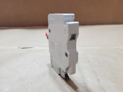 Used FEDERAL PIONEER NC020 Switchgears British Columbia CA | Lenmark #1438602