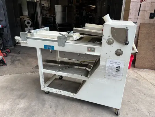 Used _UNKNOWN_ _UNKNOWN_ Dough Sheeters & Presses Michigan US | Grocery Equipment Sales #1069149