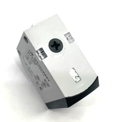 New | in-Stock Sensopart Laser Photoelectric Diffuse Sensor, Class 1, Background Suppress. Photoelectric Sensors Michigan US | Maverick Industrial Sales #1419221