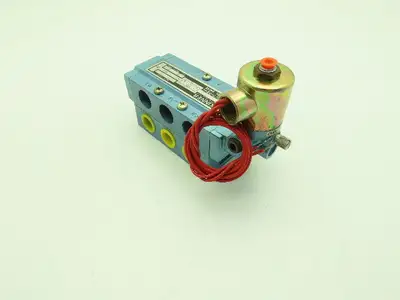 Skinner S3R0AEL4 Directional Control Valve 5-Way 2 Pos 120V 150PSI 1/2" NPT