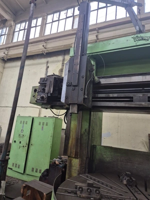 TITAN Ram & Turret Type Verticlal Turning Lathe, in working order, visible under power upon pre-agreement - TEMPORARILY ON HOLD