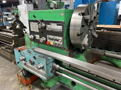 33"x17'cc TOS Engine Lathe