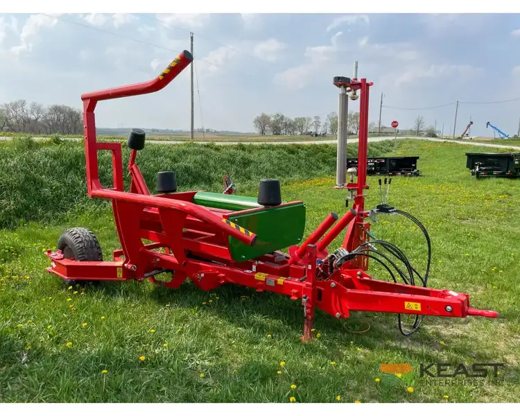 Used FARM KING _UNKNOWN_ Stretch Wrappers Iowa US | Keast Enterprises #1360254