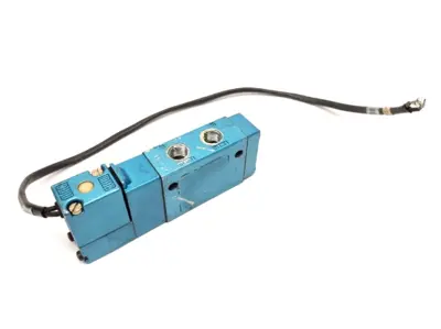 Used Mac Valves 811C-PM-601B-152 Solenoid Valves Michigan US | Maverick Industrial Sales #1495520