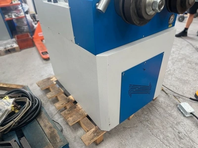 2017 METALLKRAFT PRM 60FH Hydraulic three-roll ring and section bending | Charter Auctions (5)
