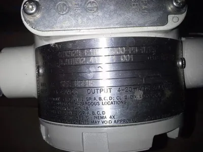 Honeywell ST3000 Pressure Transmitter, Rate Flange 3"-150