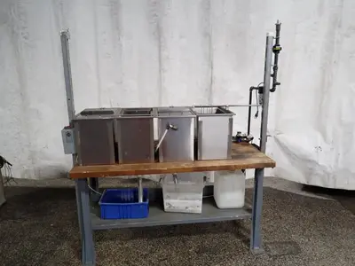 4 @ 8.5" X 15" X 13.5" Cleaning Station