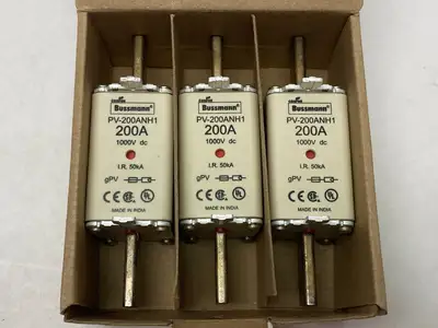 USED COOPER BUSSMANN DUAL-INDICATOR PHOTOVOLTALC FUSE 200A 1000V