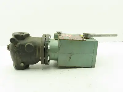 North American Manufacturing 1520G-1 Gas Valve 1" NPT 120V Actuator Manual Reset