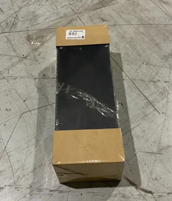 NEW RITTAL SELF-POSITION BASE/PLINTH CORNER PIECES, HEAVY-DUTY 8640022