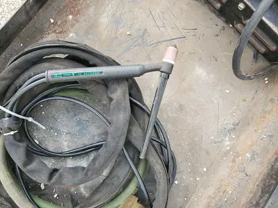 USED PRAXAIR PROSTAR 20