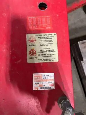 Used _UNKNOWN_ _UNKNOWN_ Wheel Alignment Systems Oregon US | KNM Equipment Sales & Service #1363645
