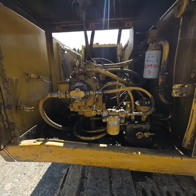 CATERPILLAR E110B Excavator | Iron Listing (26)
