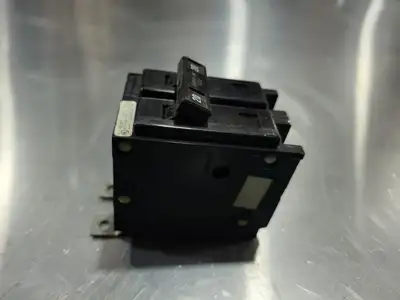 USED CUTLER-HAMMER BA220