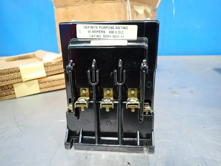 New | in-Stock 2007 JOSLYN CLARK RDP1503111 PLC Contactors Ohio US | HGR 24 #879642