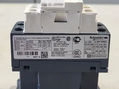 NEW SCHNEIDER ELECTRIC LC1D09F7