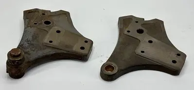 Delta Unisaw Trunions ~ Pair ~ LTA 406/408  (6220)