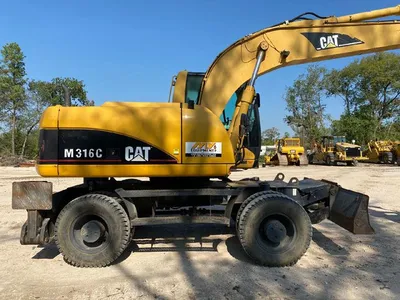 2005 Caterpillar M316C