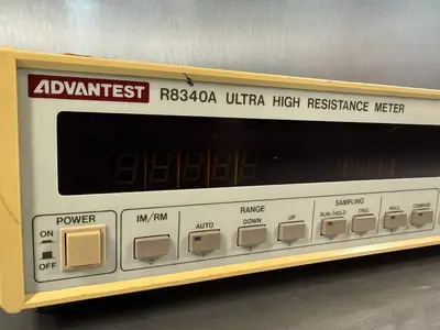 Advantest R8340A Ultra High Resistance Meter (12.4.5)