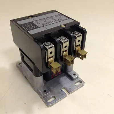 USED GENERAL ELECTRIC / GE CR253DB302AAA