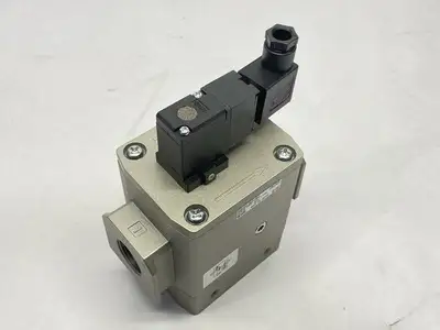 AV5000-N06-5DZ | SMC  Pneumatic Soft Start Valve 3/4" Ports - New Other