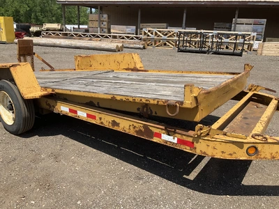 2002 Towmaster 18’ Tandem Axle Tilt Trailer