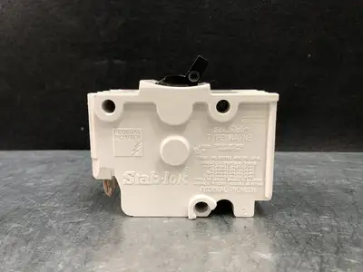 Used FEDERAL PIONEER NA215 Switchgears British Columbia CA | Lenmark #243987