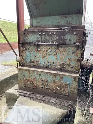 USED JEFFREY MODEL 45 WOOD HOG