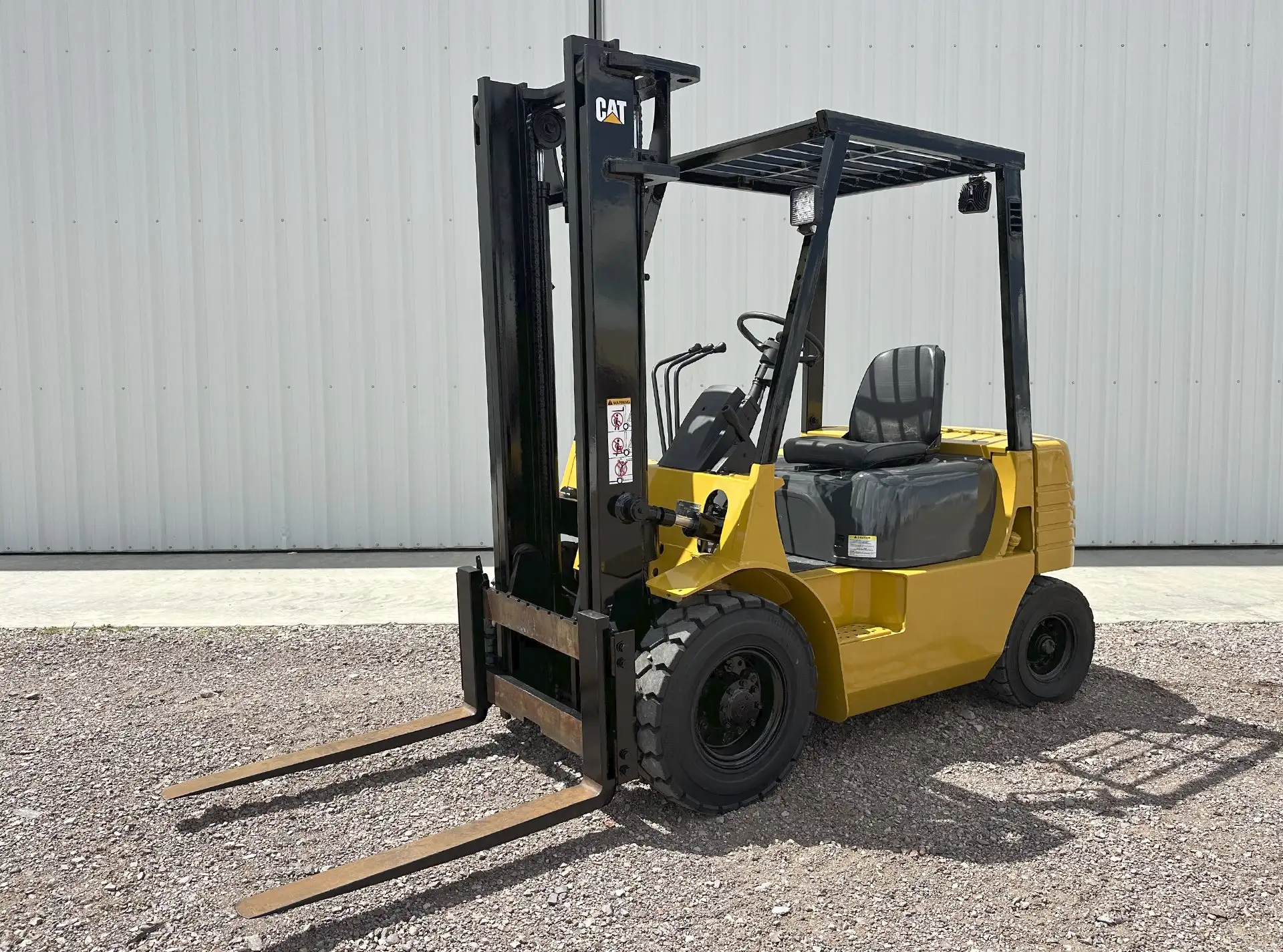 Used CATERPILLAR DP20 Internal Combustion Forklifts: Pneumatic Tire Texas US | FMI Trading #1518305