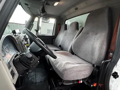 Used 2019 INTERNATIONAL 4300 Reefer Trucks Florida US | Truck and Van Outlet #1509137