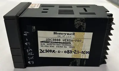 Used HONEYWELL DC300K-0-083-21-0C00-0 Industrial Controls | Surplus Asset Holdings #1221976