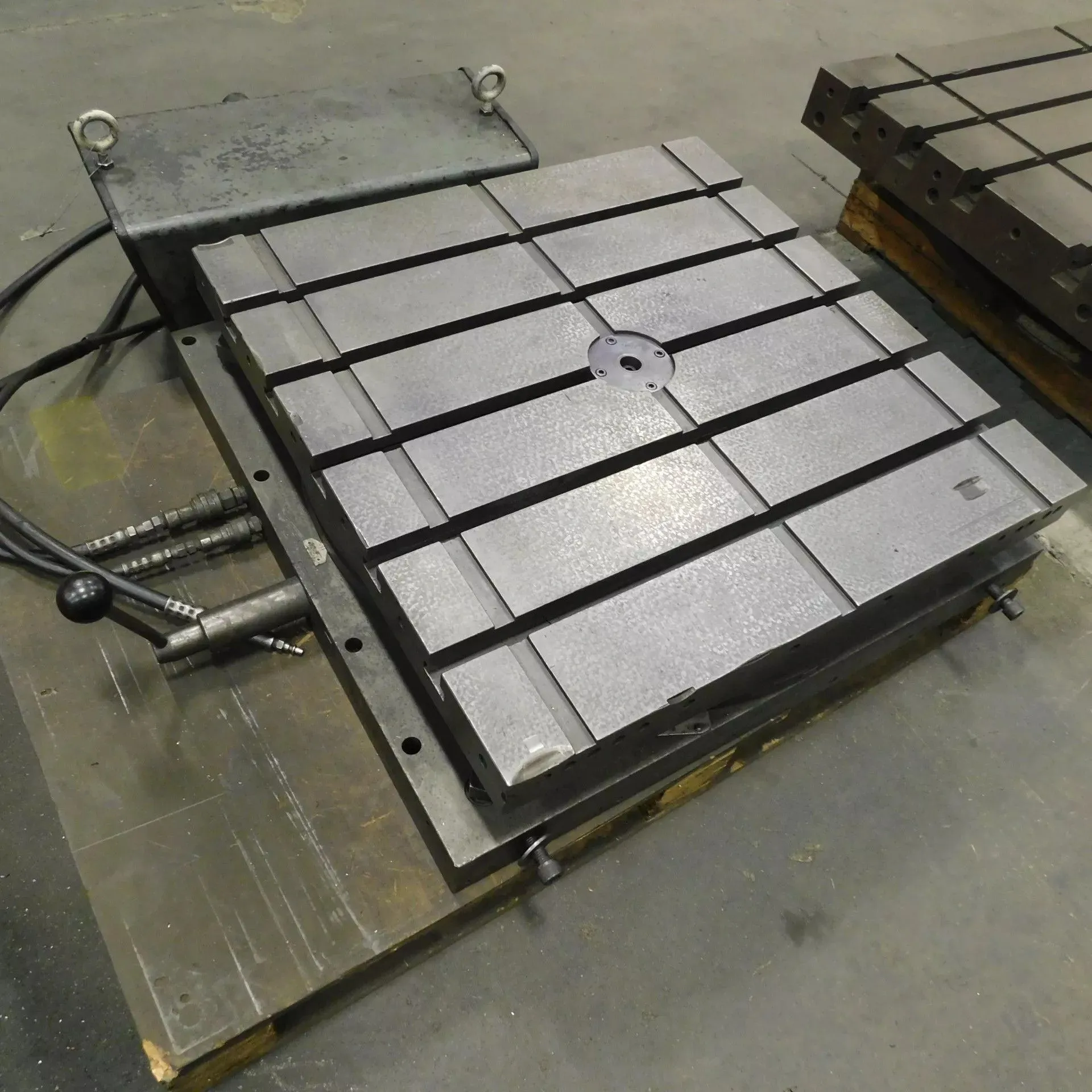 Used DEVLIEG - Rotary Tables Ohio US | Great American Equipment Company #1503831