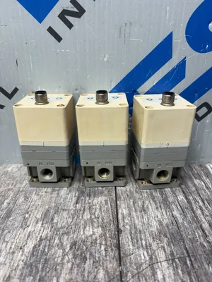 SMC ITV2030-31N2BL4 Electrical/PLC/Automation | ESS Industrial Equipment Sales (4)