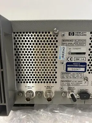 USED HP AGILENT 8647A