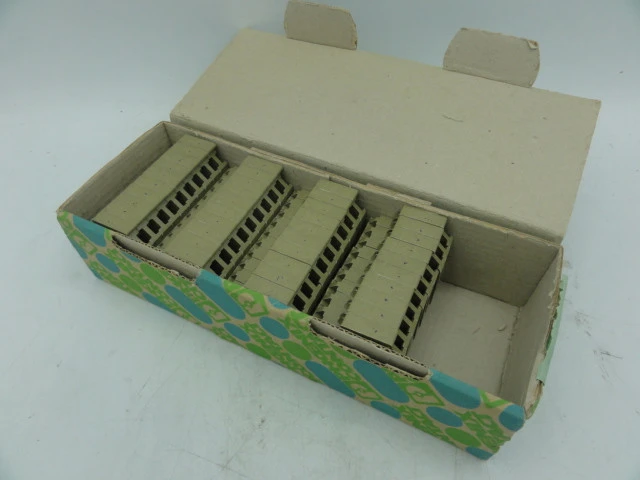 Used PHOENIX CONTACT 0525-L/B1 KRI Misc Electrical & Power Parts | BG Industrial Surplus #471724
