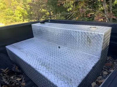 Used FUEL TANKS FUEL TANKS Stationary Fuel Tanks North Carolina US | Levan Equipment #1573976