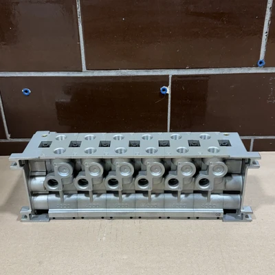 NEW SMC VV5FS4-10-061-03-CD