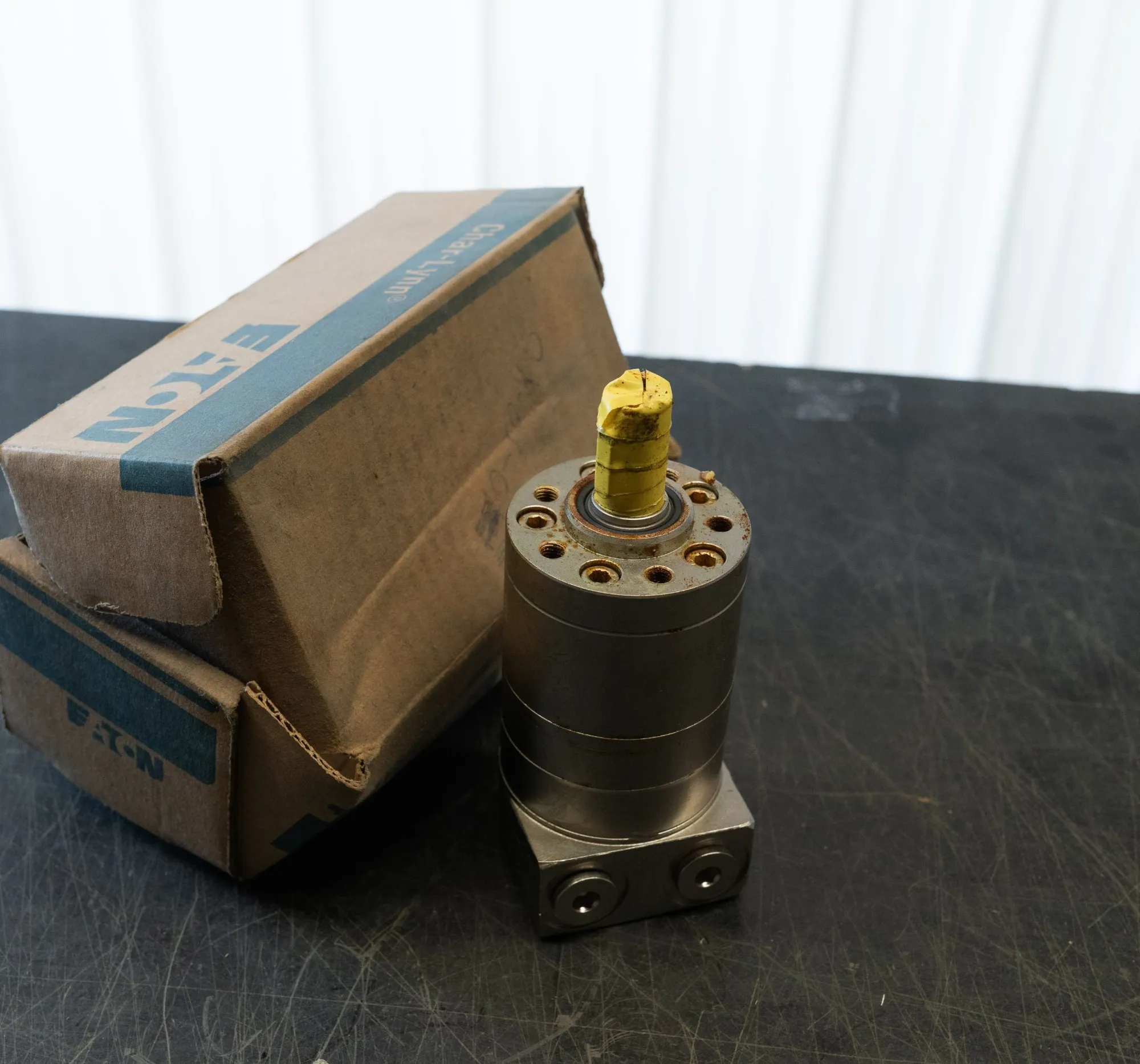 N/A CR-01-0165 Hydraulic Motor