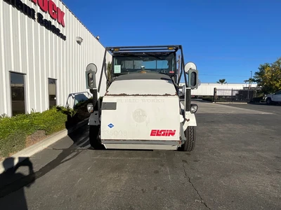 Used 2018 ELGIN PELICAN Street Sweeper California US | Big Truck & Equipment #1412302