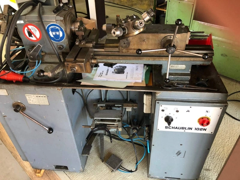 SCHAUBLIN Centre Lathe