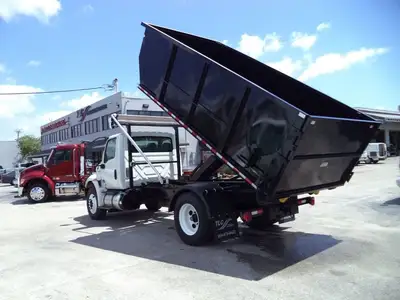 Used 2019 INTERNATIONAL _UNKNOWN_ Hooklifts & Roll-Offs Florida US | TLC Truck & Equipment #1568913