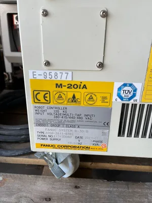 2017 FANUC ROBOSHOT M-20iA Robots | Midstate Machinery (5)